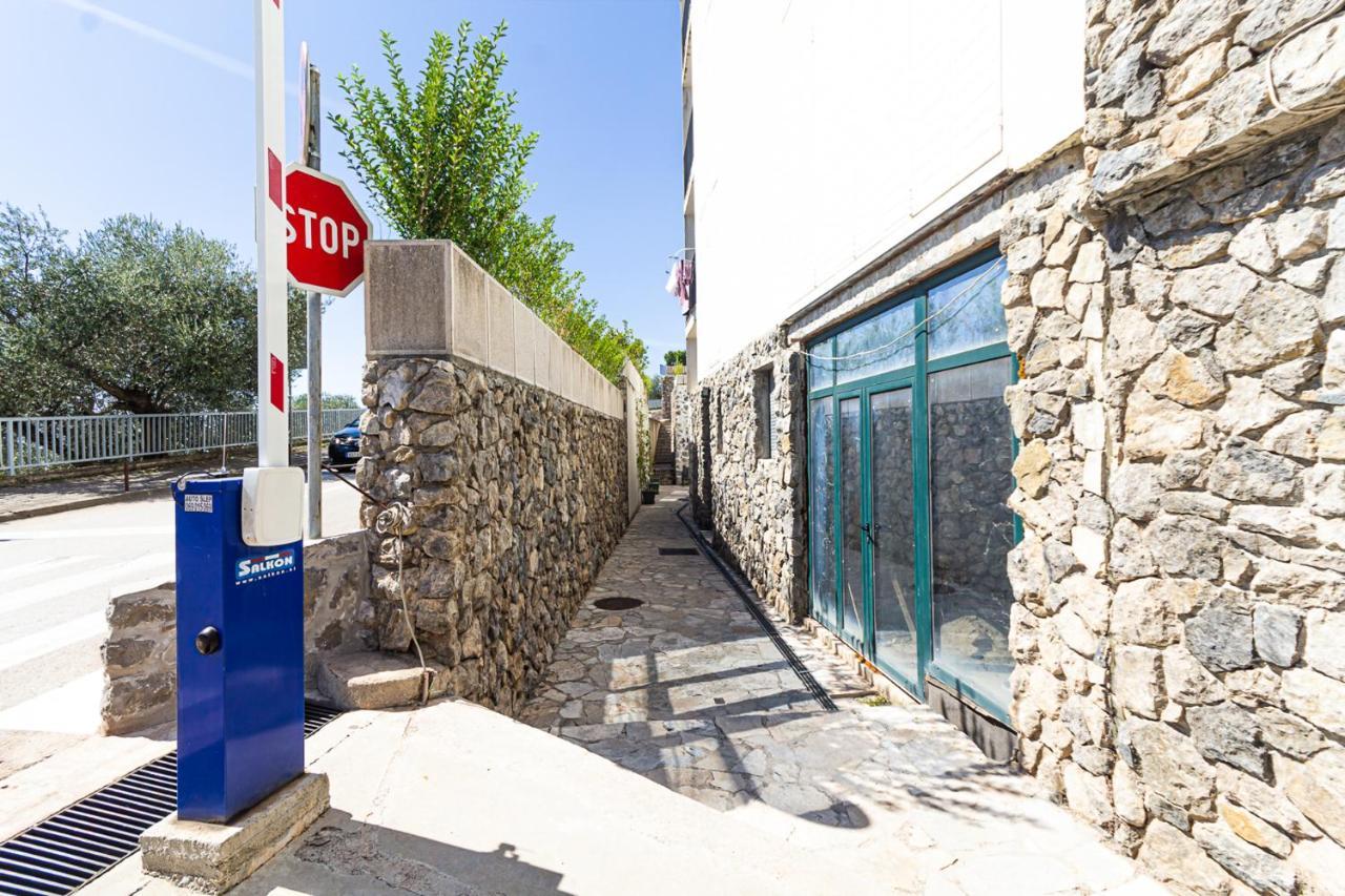 Miramare Apartments Przno Εξωτερικό φωτογραφία